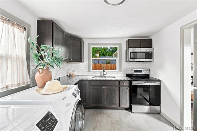 1265 Urban Street Lakewood CO 80401 | MLS #4104250 Image 8