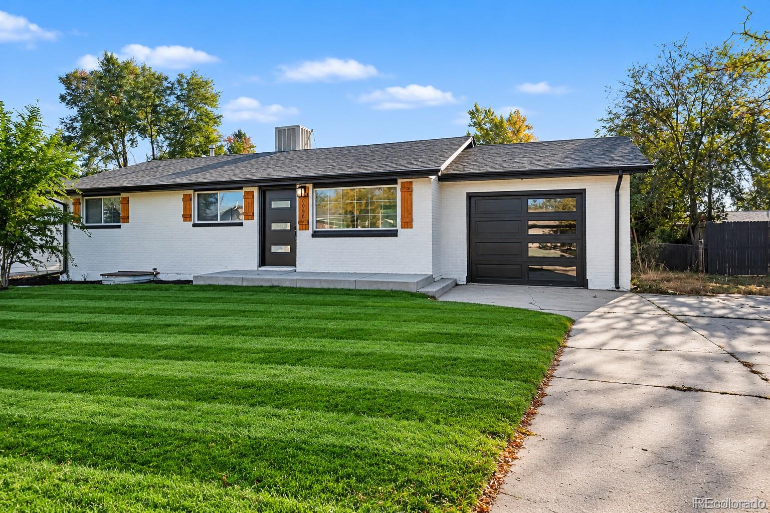 6528 Xavier Street Arvada CO 80003 | MLS #4199098 Image 2