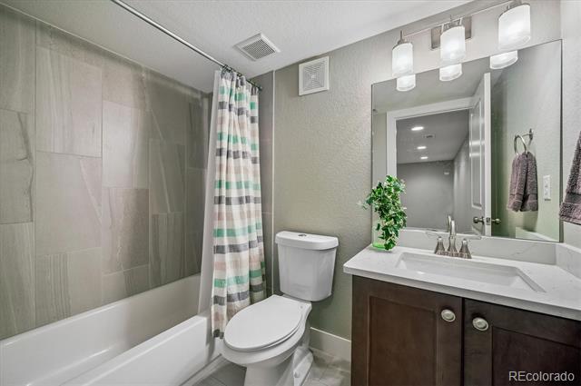 5659 W 63rd Avenue Arvada CO 80003 | MLS #4220465 Image 23