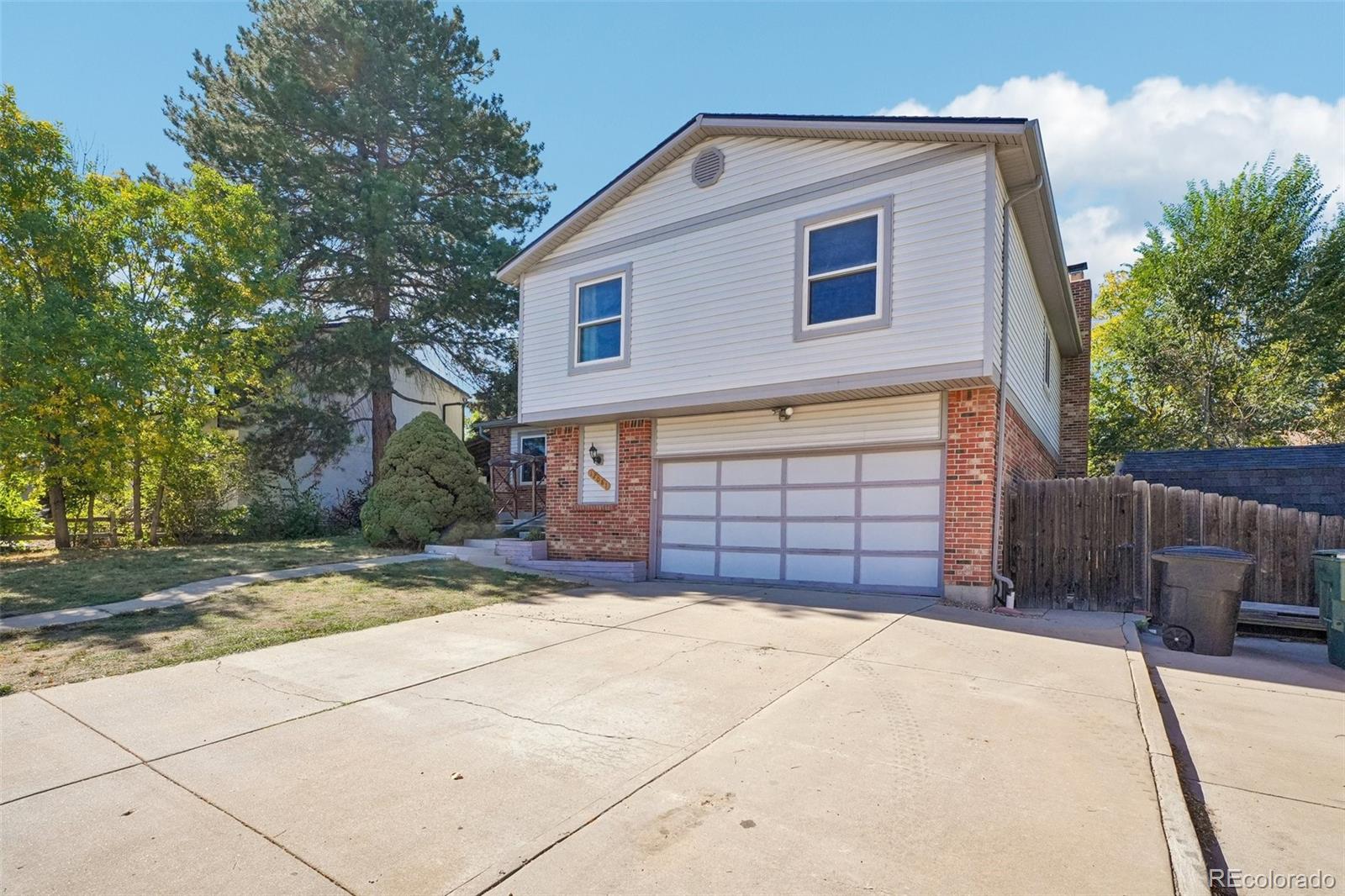12081 Cherry Place Thornton CO 80241 | MLS #4221596 Image 2