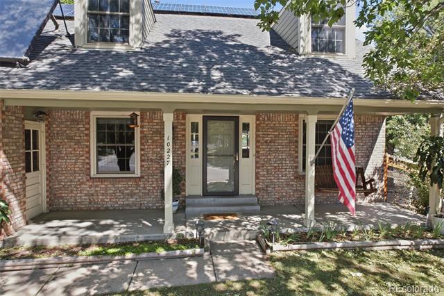 10227 W Roxbury Avenue Littleton CO 80127 | MLS #4273603 Image 1