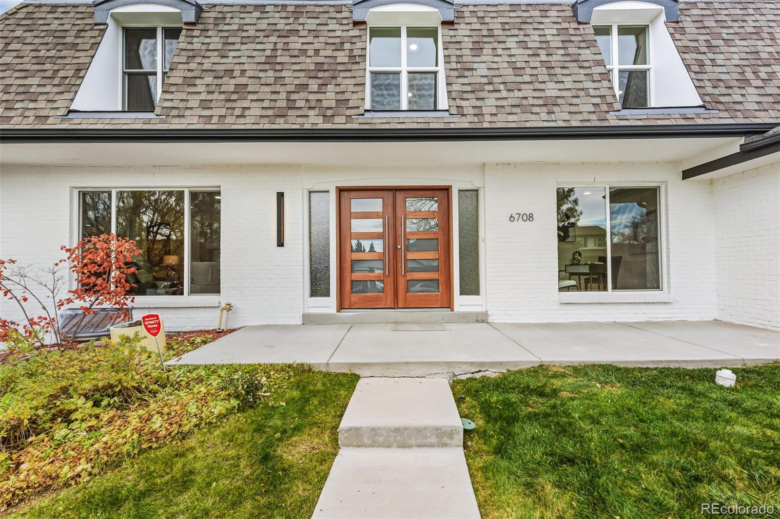 6708 W Portland Avenue Littleton CO 80128 | MLS #4370437 Image 1