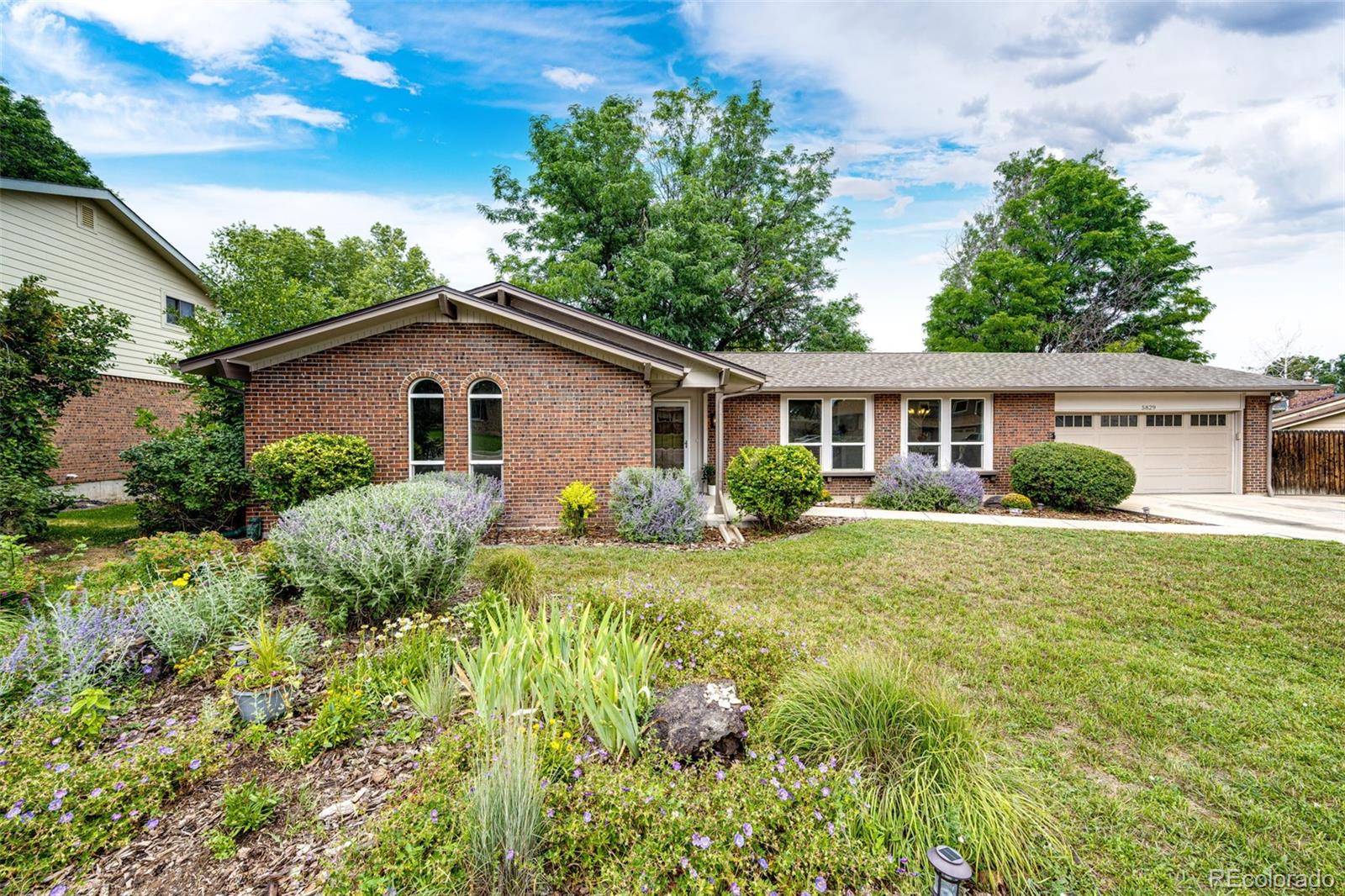 5829 W Fair Drive Littleton CO 80123 | MLS #4452899 Image 1