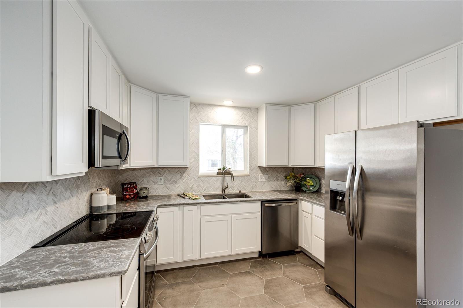 5829 W Fair Drive Littleton CO 80123 | MLS #4452899 Image 10
