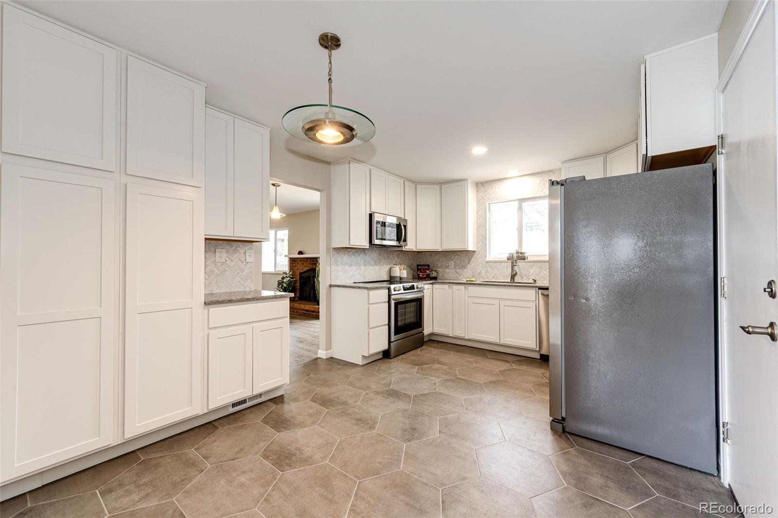 5829 W Fair Drive Littleton CO 80123 | MLS #4452899 Image 11