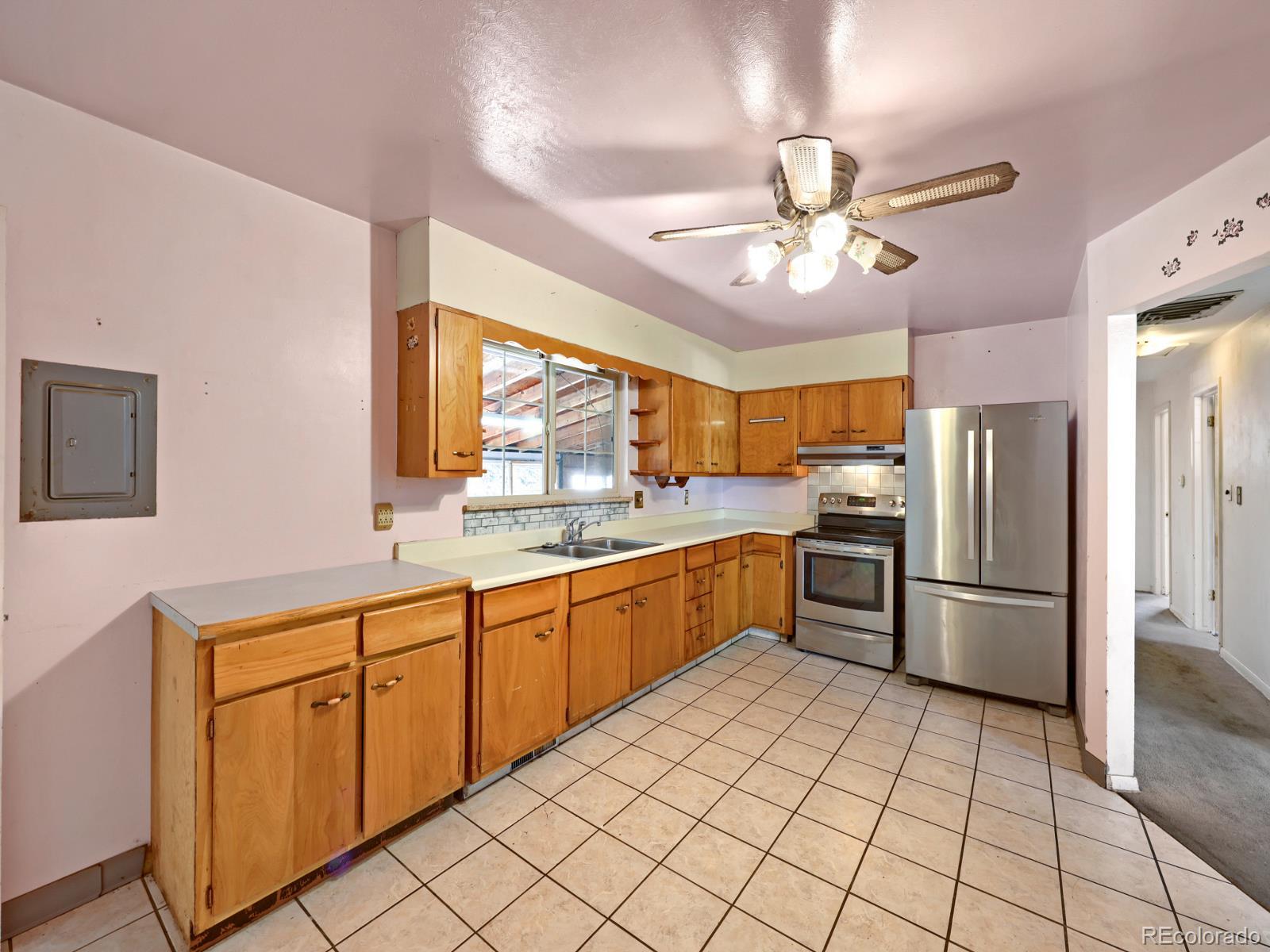 6165 Gray Street Arvada CO 80003 | MLS #4579871 Image 5