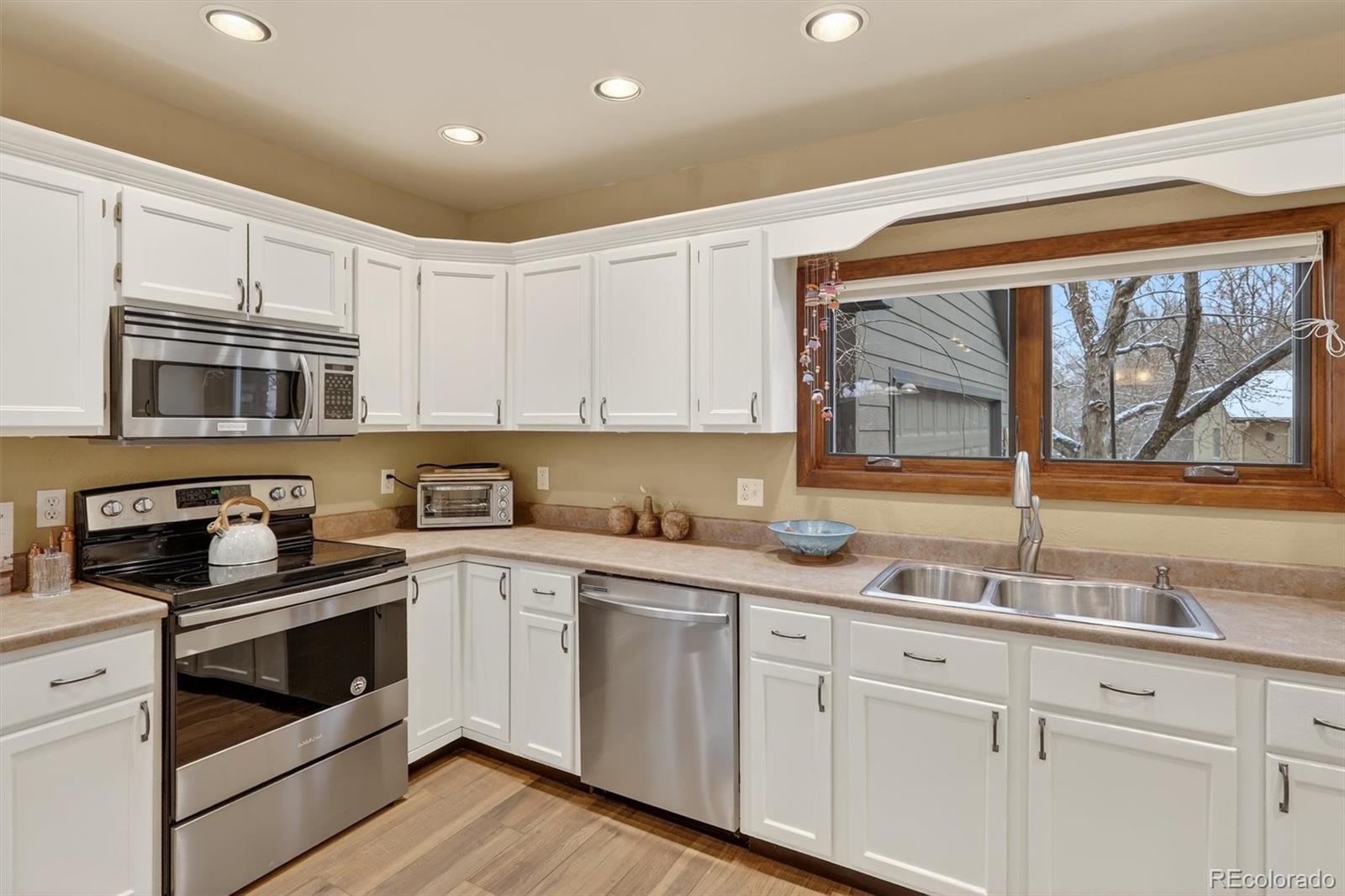 12421 W 9th Place Golden CO 80401 | MLS #4682829 Image 9