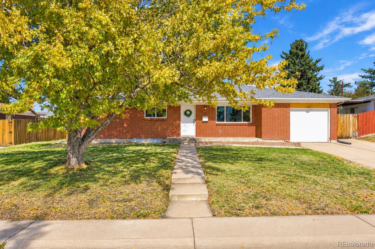 8561 E Briarwood Boulevard Centennial CO 80112 | MLS #4882528 Image 1