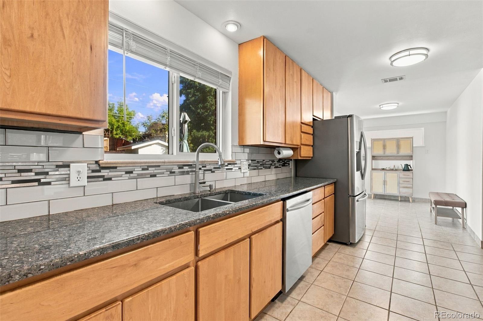 8561 E Briarwood Boulevard Centennial CO 80112 | MLS #4882528 Image 10