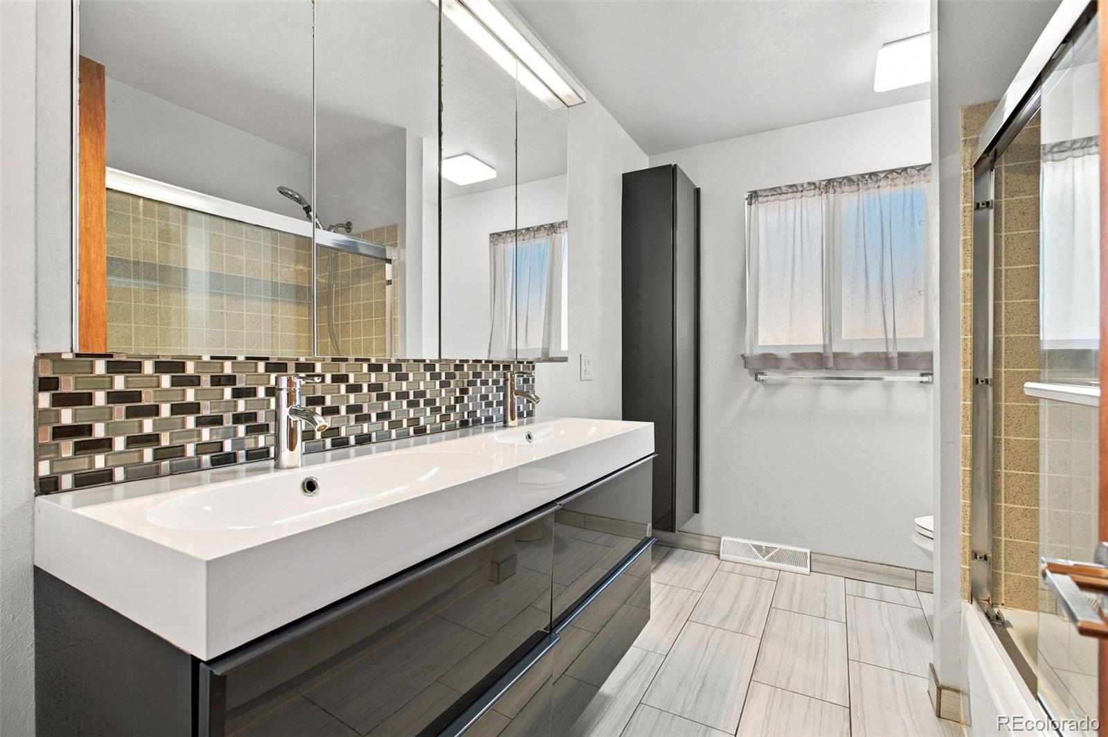 8561 E Briarwood Boulevard Centennial CO 80112 | MLS #4882528 Image 20