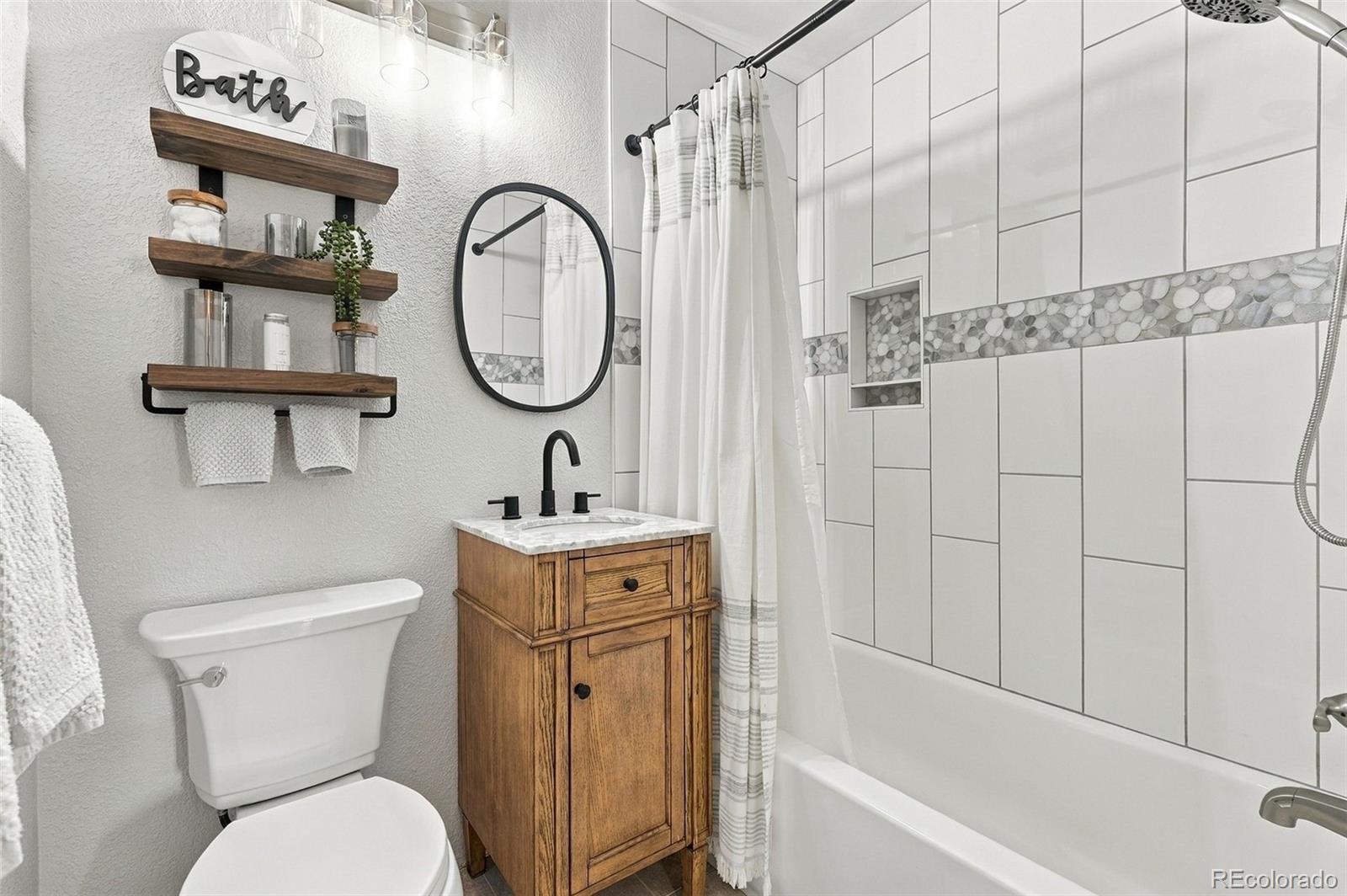 13488 W 25th Place Golden CO 80401 | MLS #4906977 Image 17