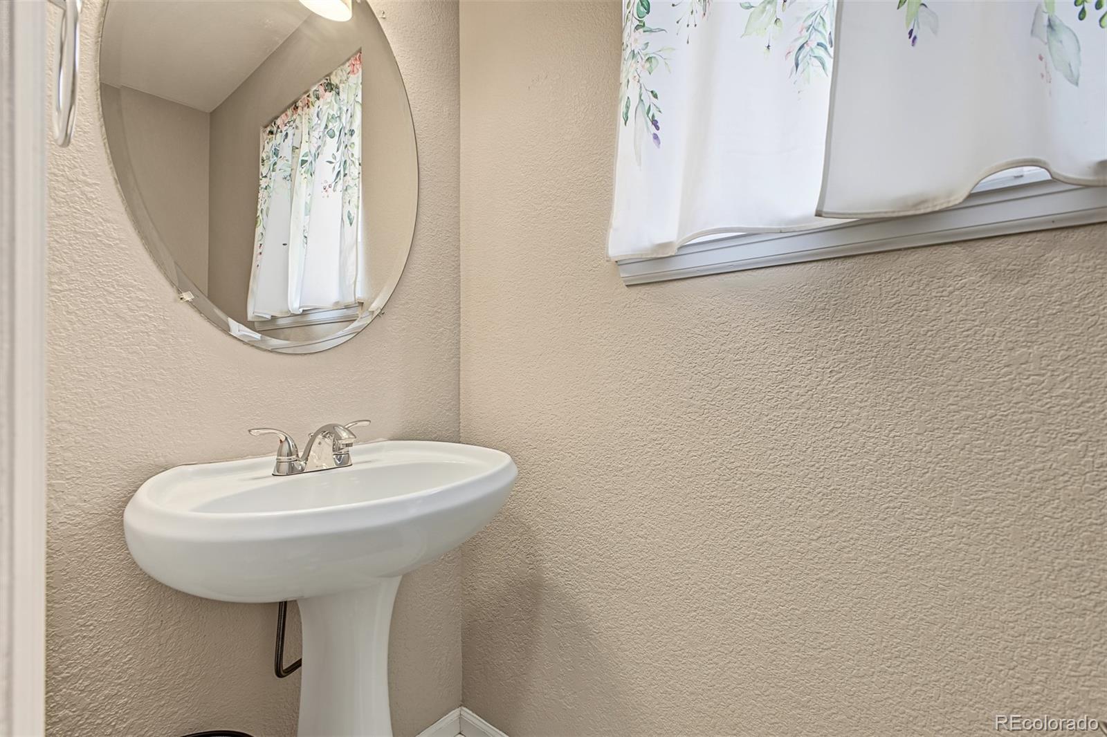 1685 E 135th Avenue Thornton CO 80241 | MLS #4909987 Image 8