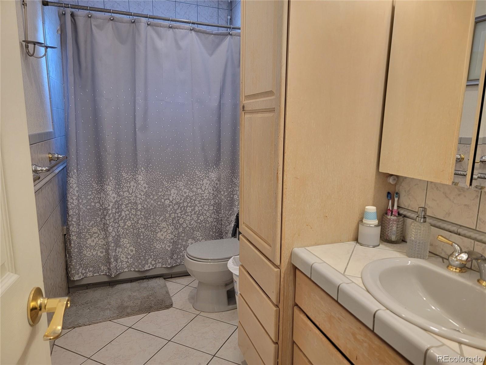 7620 Teller Street Arvada CO 80003 | MLS #5113489 Image 9