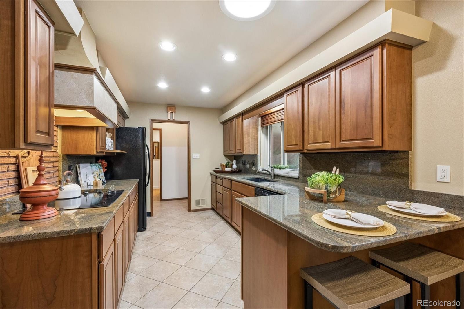 1860 Willow Lane Lakewood CO 80215 | MLS #5126047 Image 8