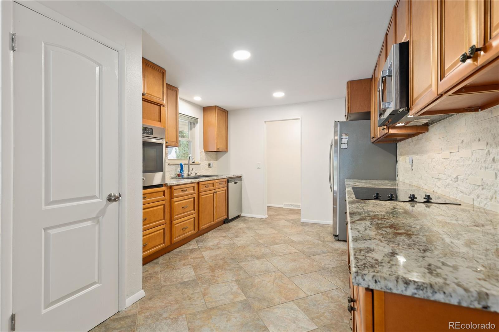 6720 S Delaware Street Littleton CO 80120 | MLS #5257984 Image 9