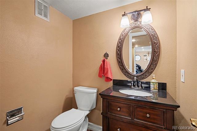 8143 S Otis Court Littleton CO 80128 | MLS #5515930 Image 14