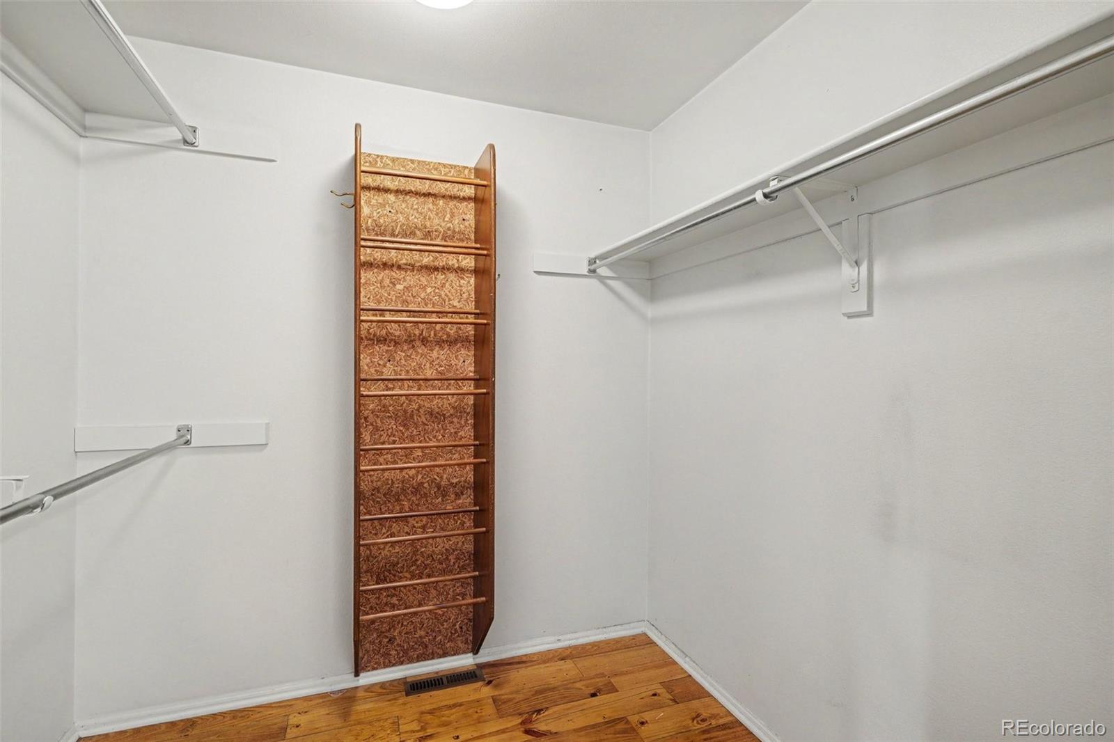 6130 E Briarwood Circle Englewood CO 80112 | MLS #5613436 Image 14