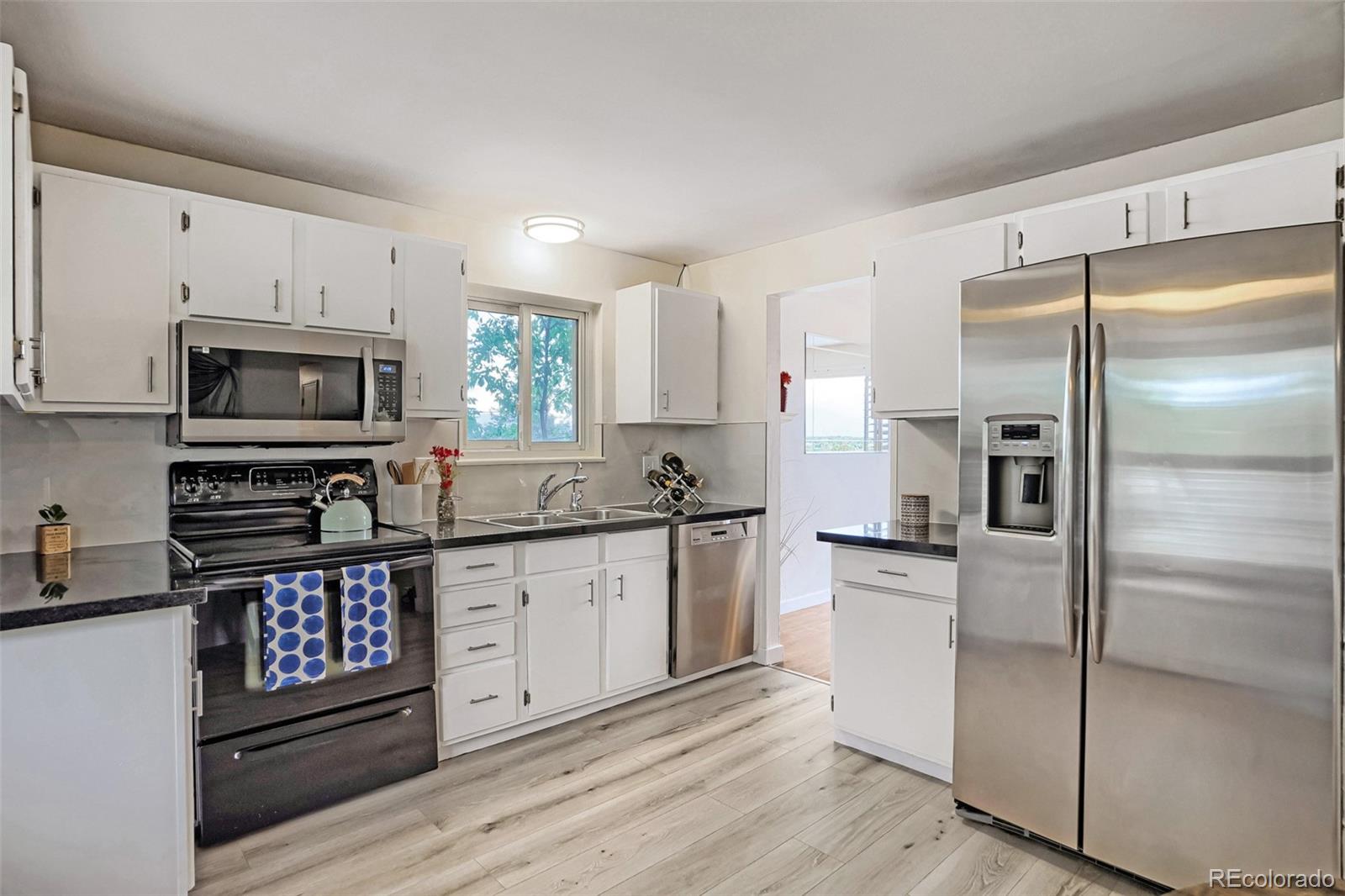 7533 W Ottawa Place Littleton CO 80128 | MLS #5646564 Image 6