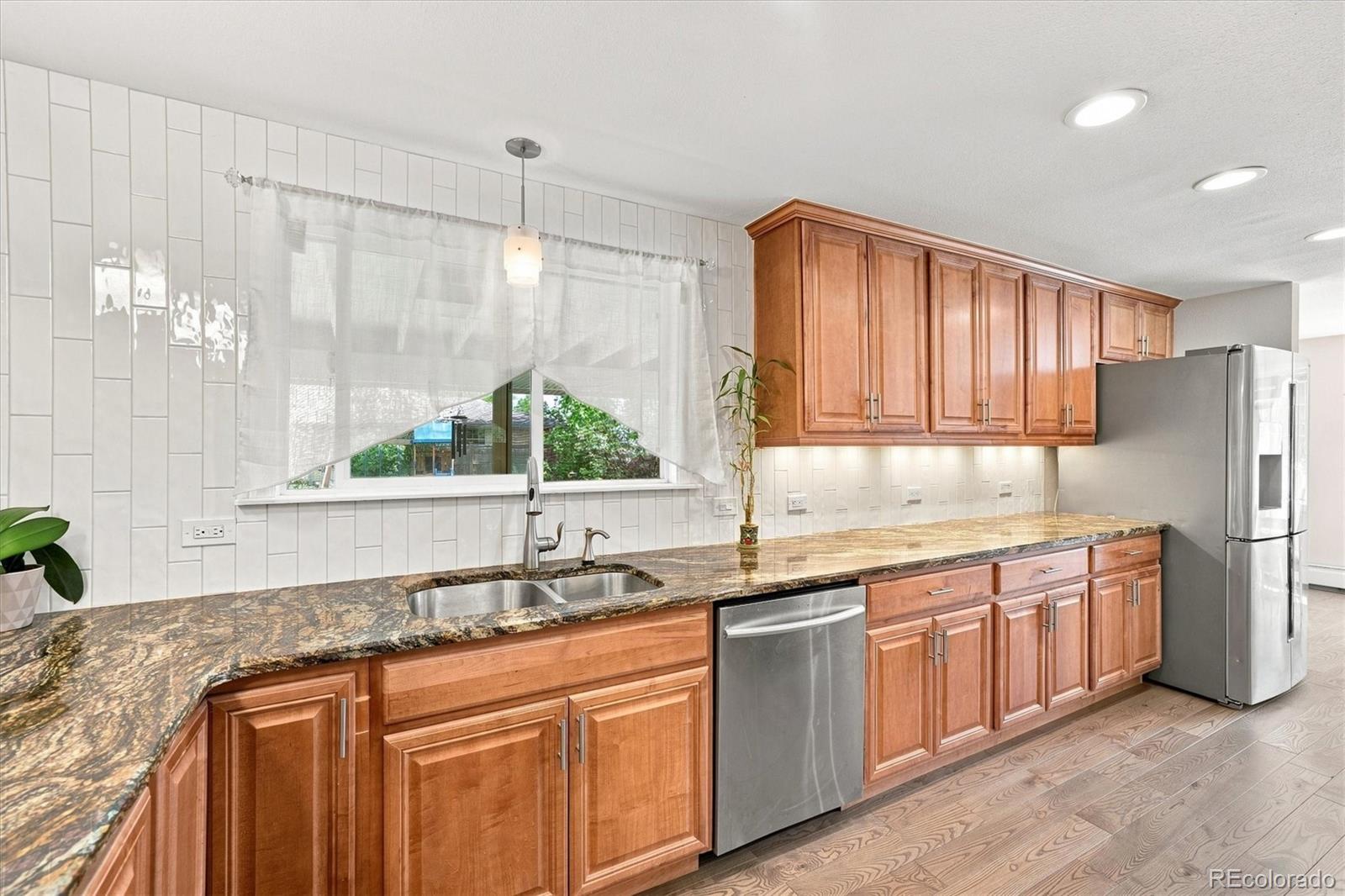 7096 S Kendall Boulevard Littleton CO 80128 | MLS #5683686 Image 11
