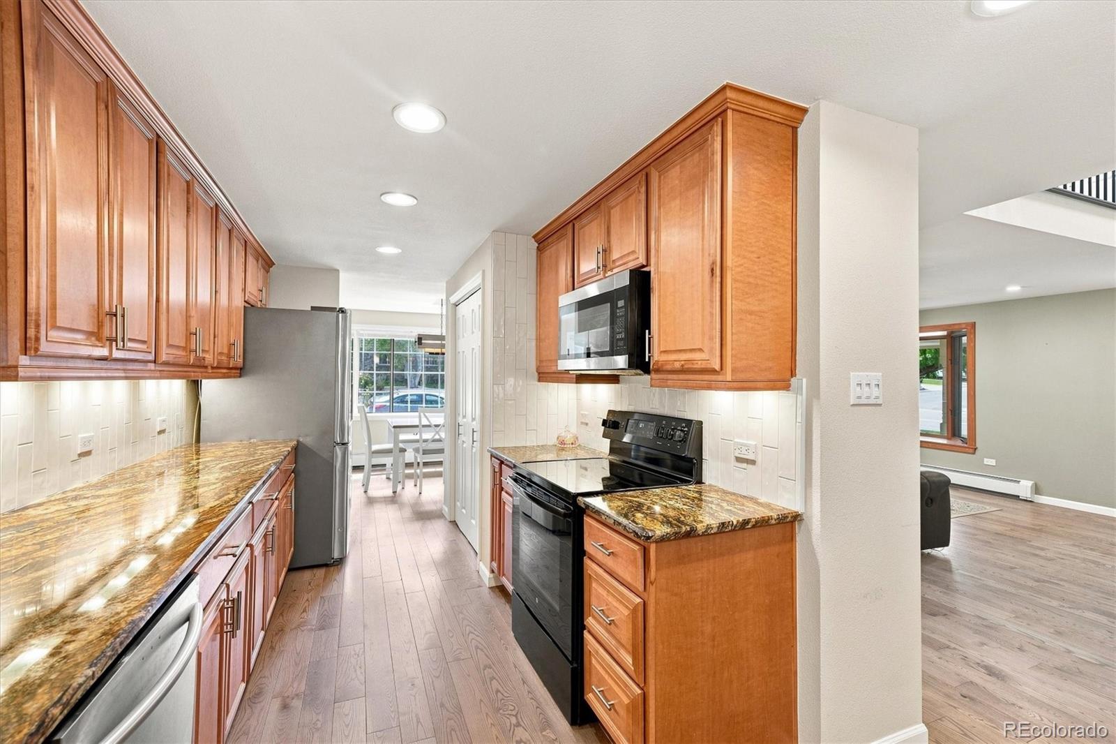 7096 S Kendall Boulevard Littleton CO 80128 | MLS #5683686 Image 12
