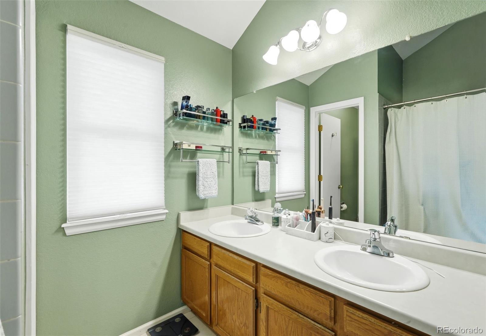 8258 S Reed Way Littleton CO 80128 | MLS #5861295 Image 13