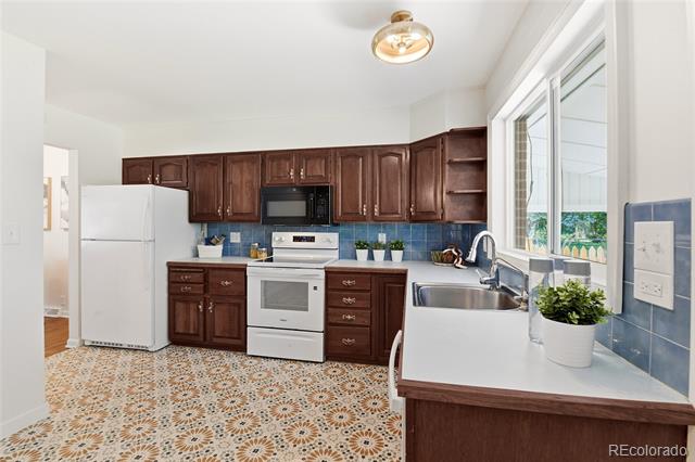 3323 W Monmouth Avenue Englewood CO 80110 | MLS #6127495 Image 10