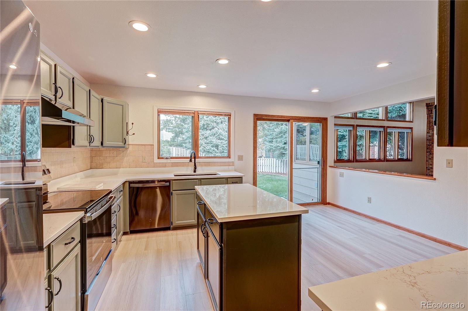 13107 W Iliff Drive Lakewood CO 80228 | MLS #6188440 Image 19