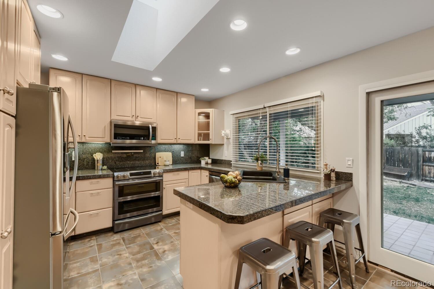 8162 Dudley Circle Arvada CO 80005 | MLS #6274342 Image 8