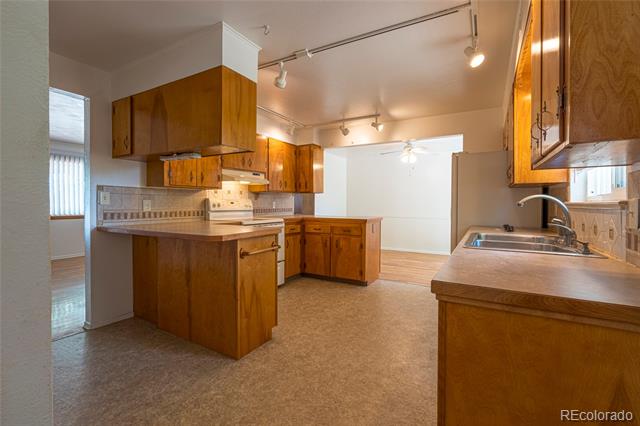 1495 W 10th Avenue Broomfield CO 80020 | MLS #6309699 Image 14