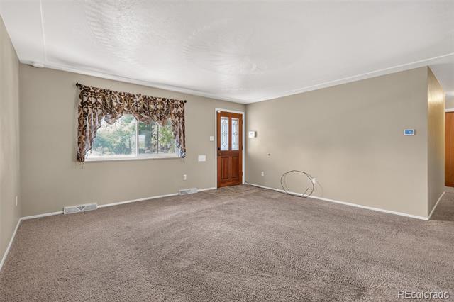 5370 Nolan Street Arvada CO 80002 | MLS #6472333 Image 3