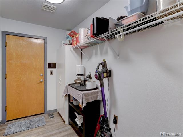 11246 W Coal Mine Drive Littleton CO 80127 | MLS #6583187 Image 17