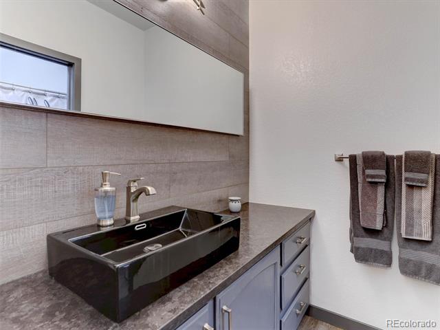 11246 W Coal Mine Drive Littleton CO 80127 | MLS #6583187 Image 25