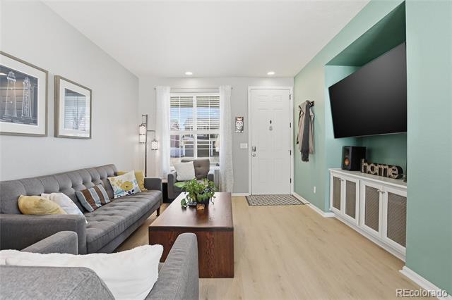 5548 Killarney Court Denver CO 80249 | MLS #6625521 Image 1