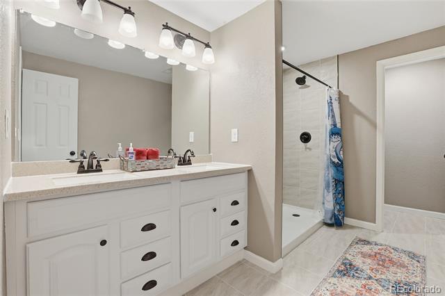 5548 Killarney Court Denver CO 80249 | MLS #6625521 Image 36