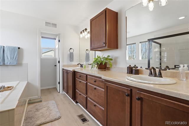 5548 Killarney Court Denver CO 80249 | MLS #6625521 Image 5