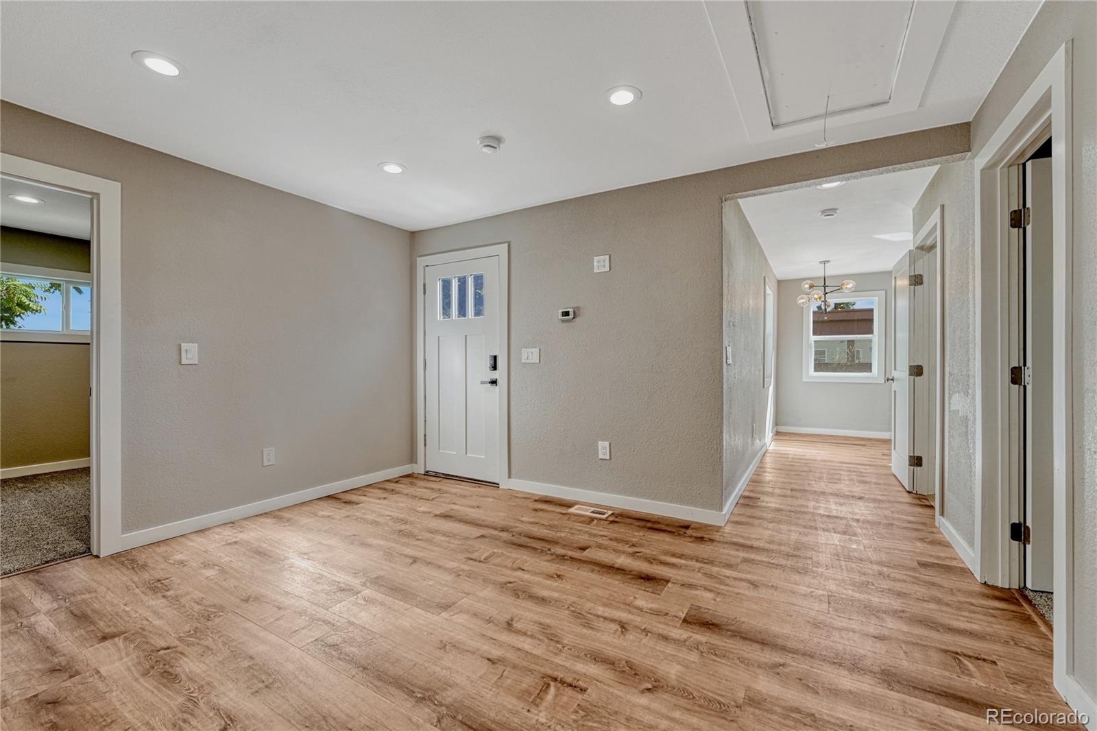 5081 Lincoln Street Denver CO 80216 | MLS #6630503 Image 5