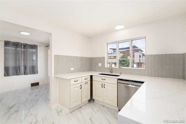 1453 Zenobia Street Denver CO 80204 | MLS #6704381 Image 12