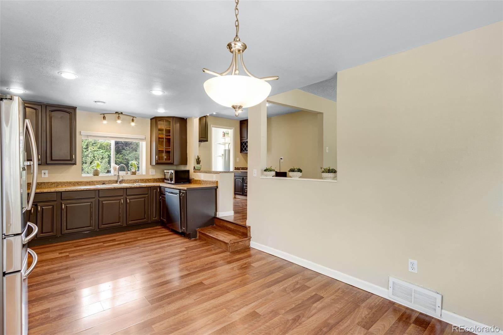 5275 Dudley Street Arvada CO 80002 | MLS #6732798 Image 14