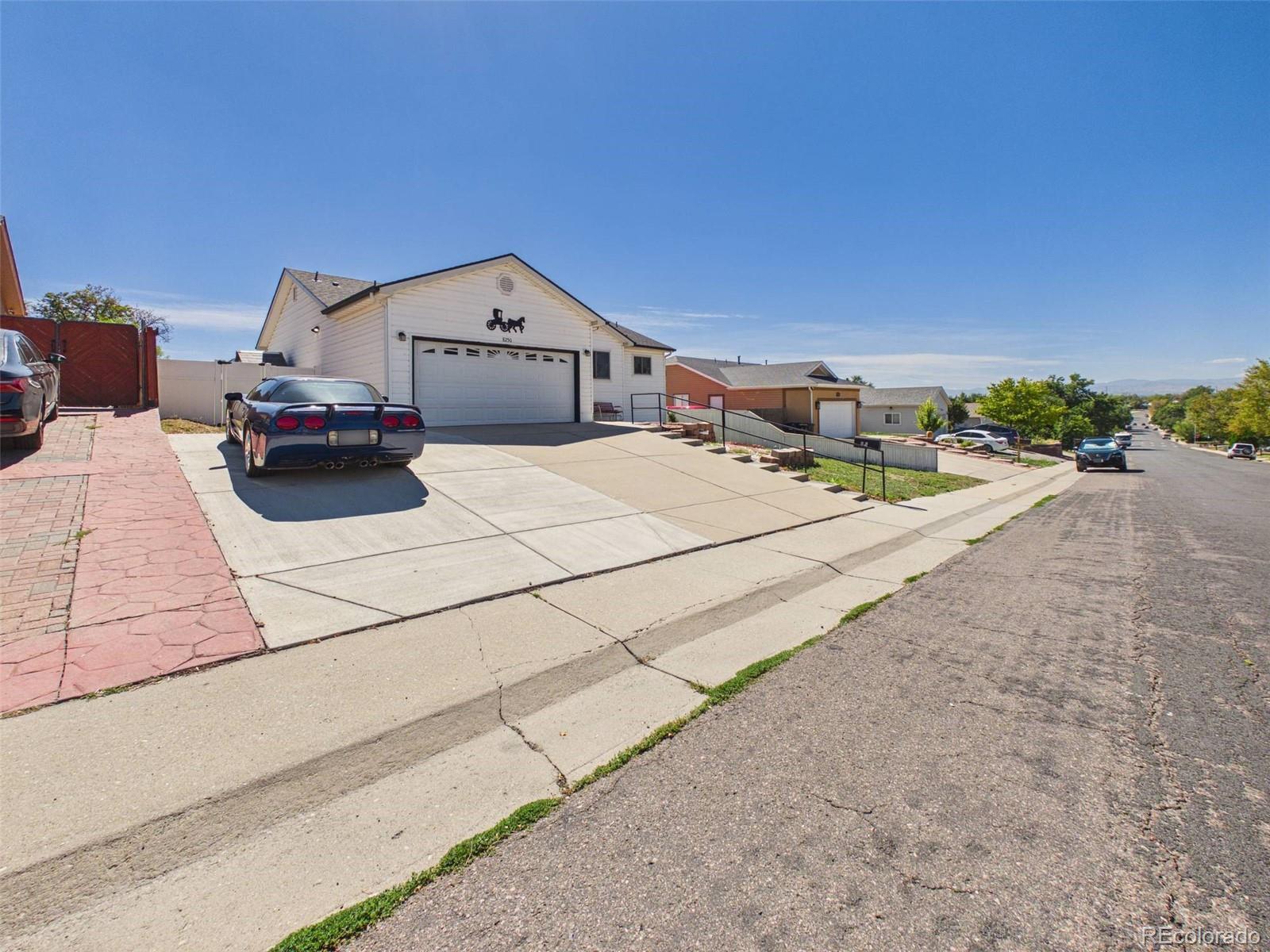 8250 Explorador Calle Denver CO 80229 | MLS #6833130 Image 1