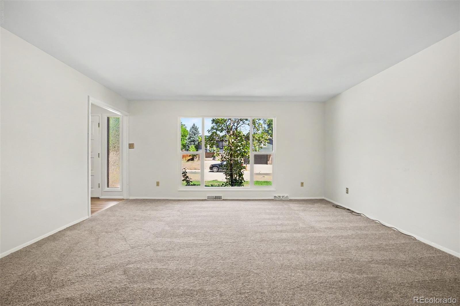 5496 W Hinsdale Place Littleton CO 80128 | MLS #6868464 Image 9