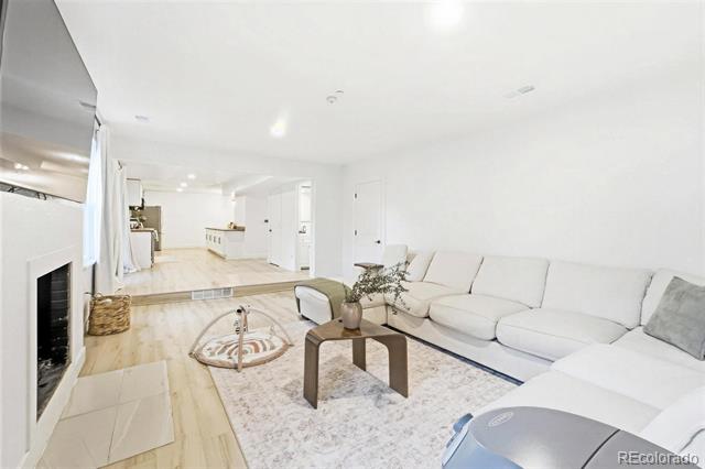4151 E 115th Place Denver CO 80233 | MLS #6882448 Image 7