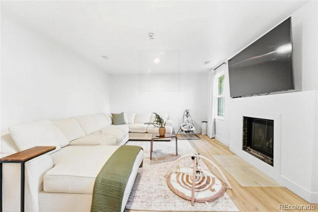 4151 E 115th Place Denver CO 80233 | MLS #6882448 Image 8