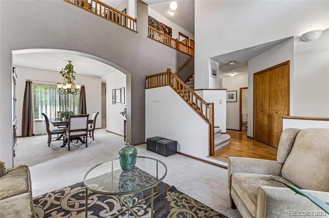 2911 N Princess Circle Broomfield CO 80020 | MLS #6947153 Image 3