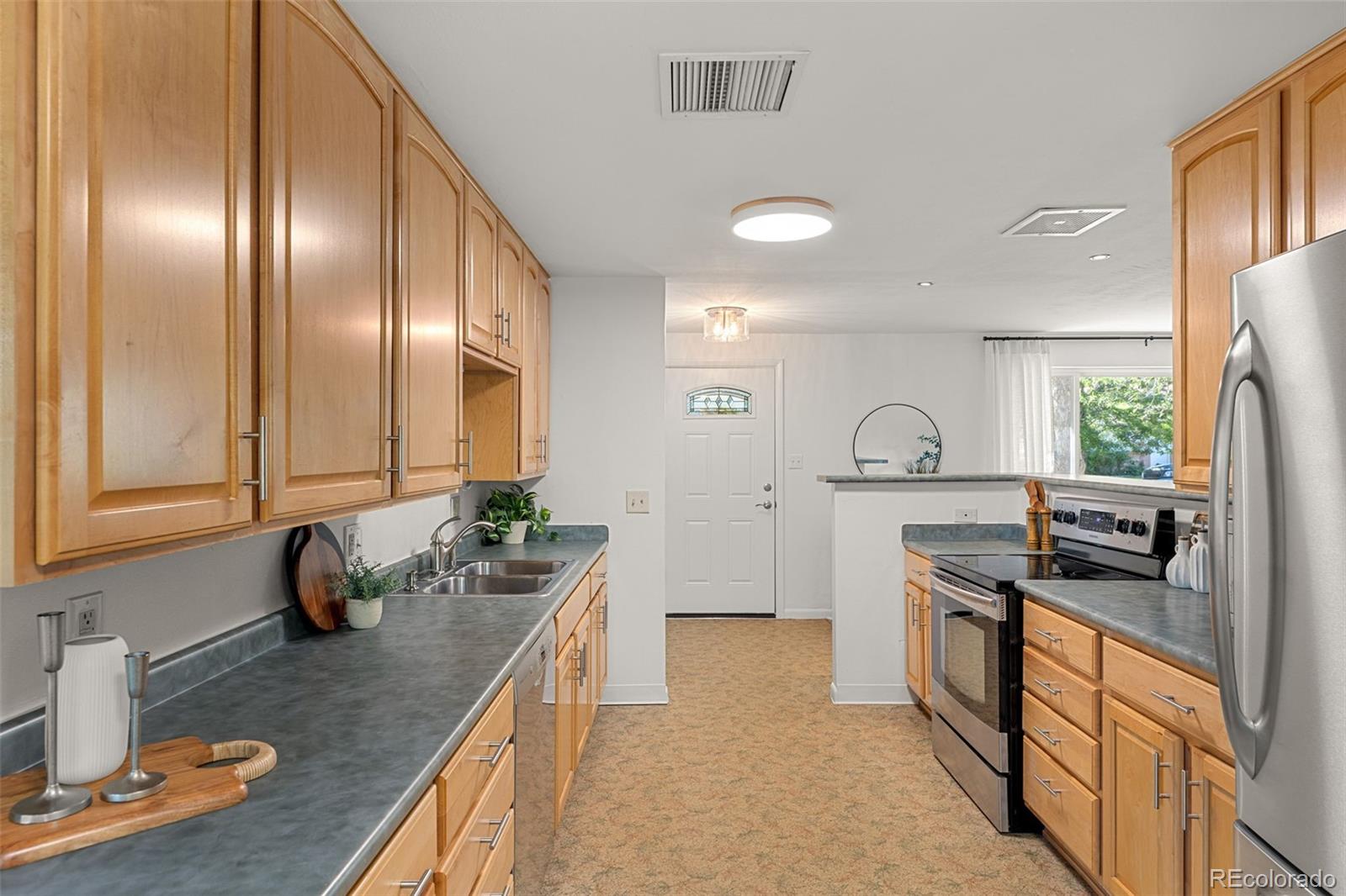 7044 Newland Street Arvada CO 80003 | MLS #6996865 Image 10