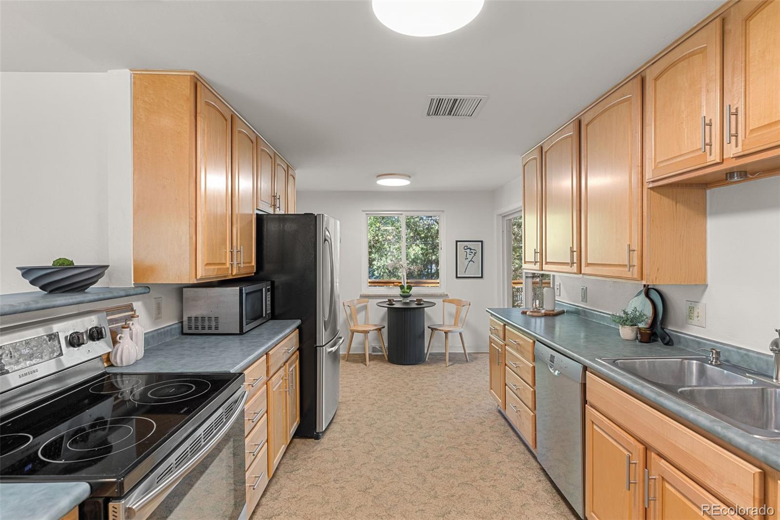 7044 Newland Street Arvada CO 80003 | MLS #6996865 Image 8