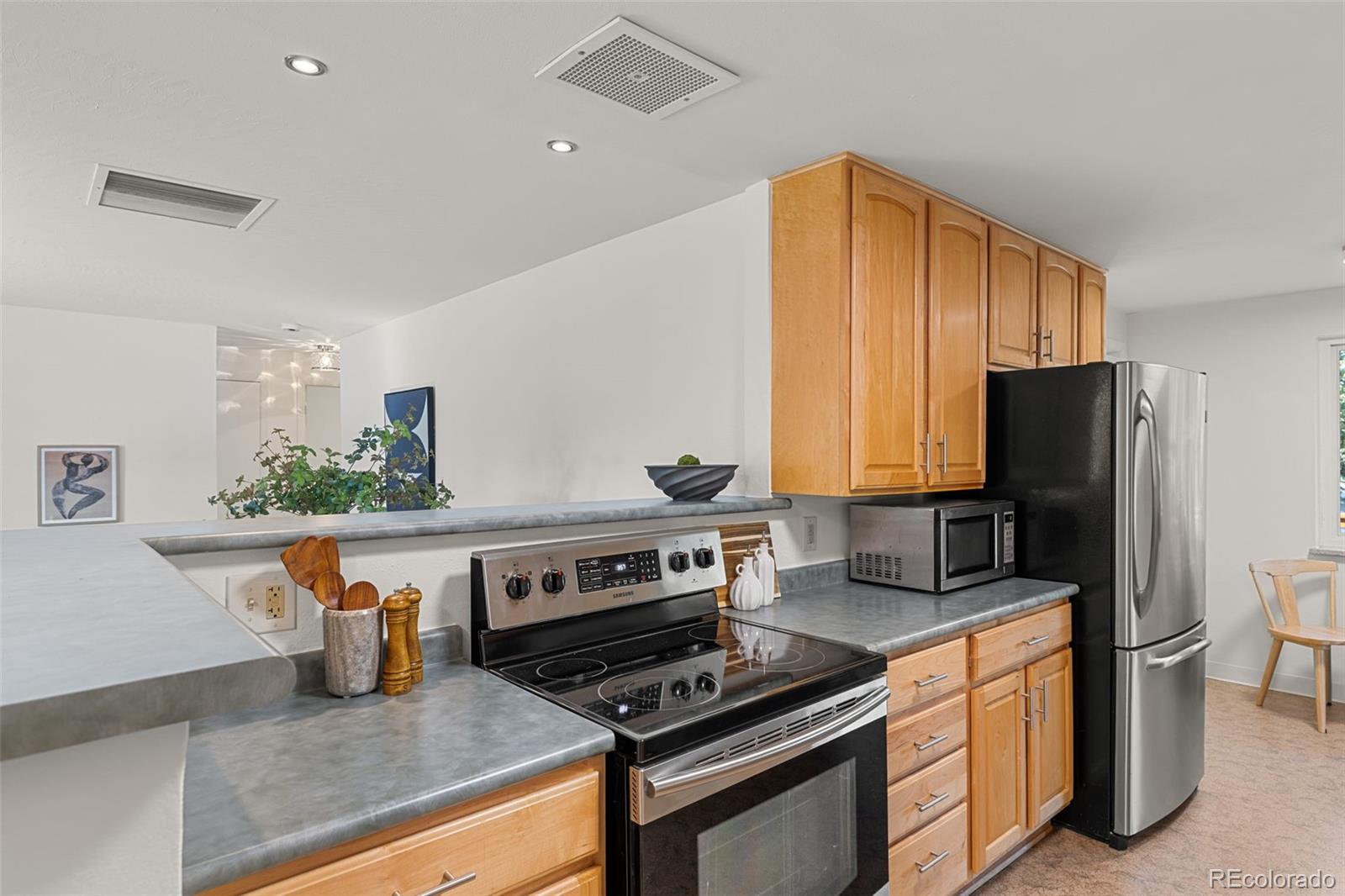7044 Newland Street Arvada CO 80003 | MLS #6996865 Image 9