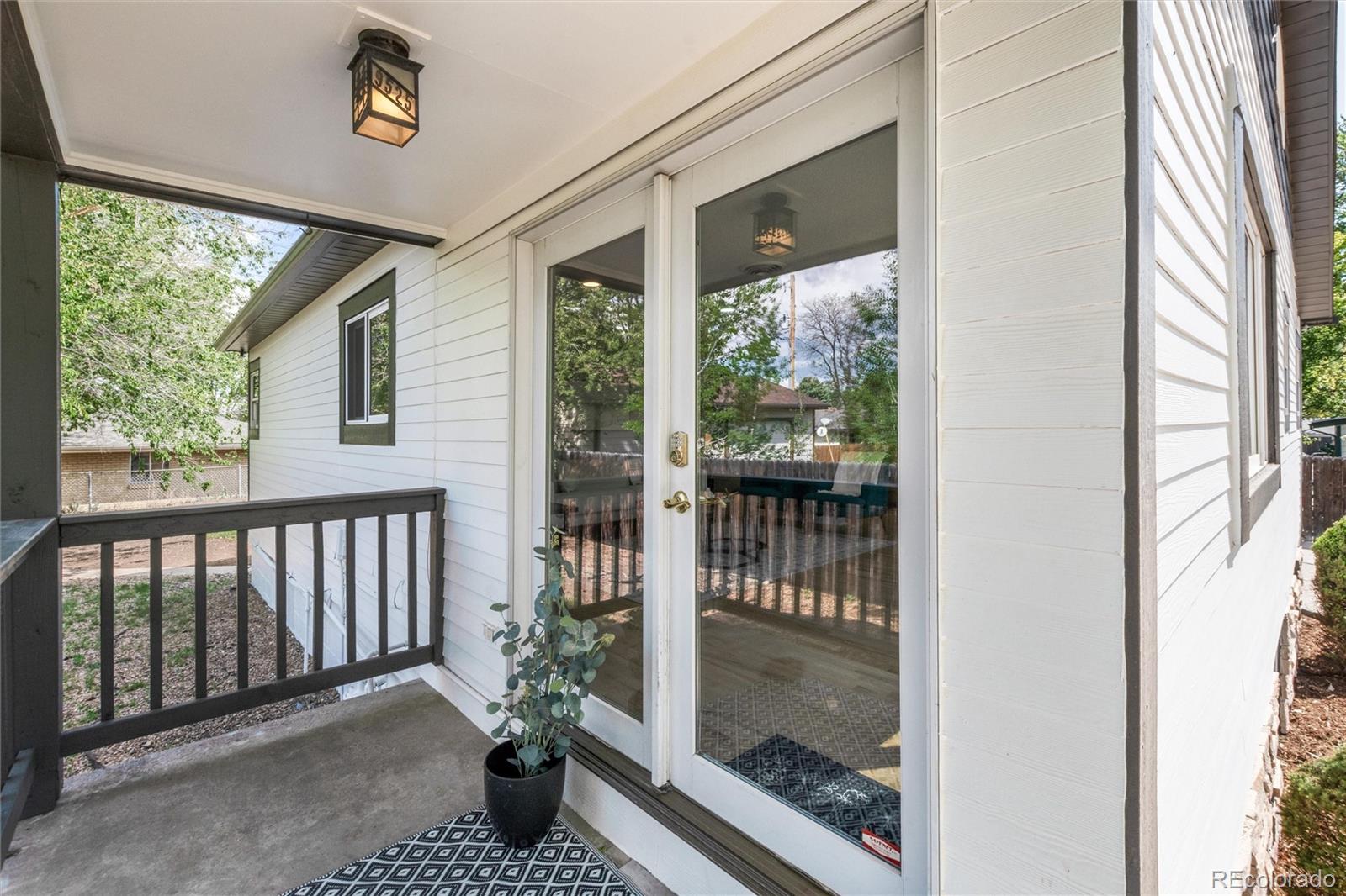 9525 W 11th Avenue Lakewood CO 80215 | MLS #7058373 Image 2