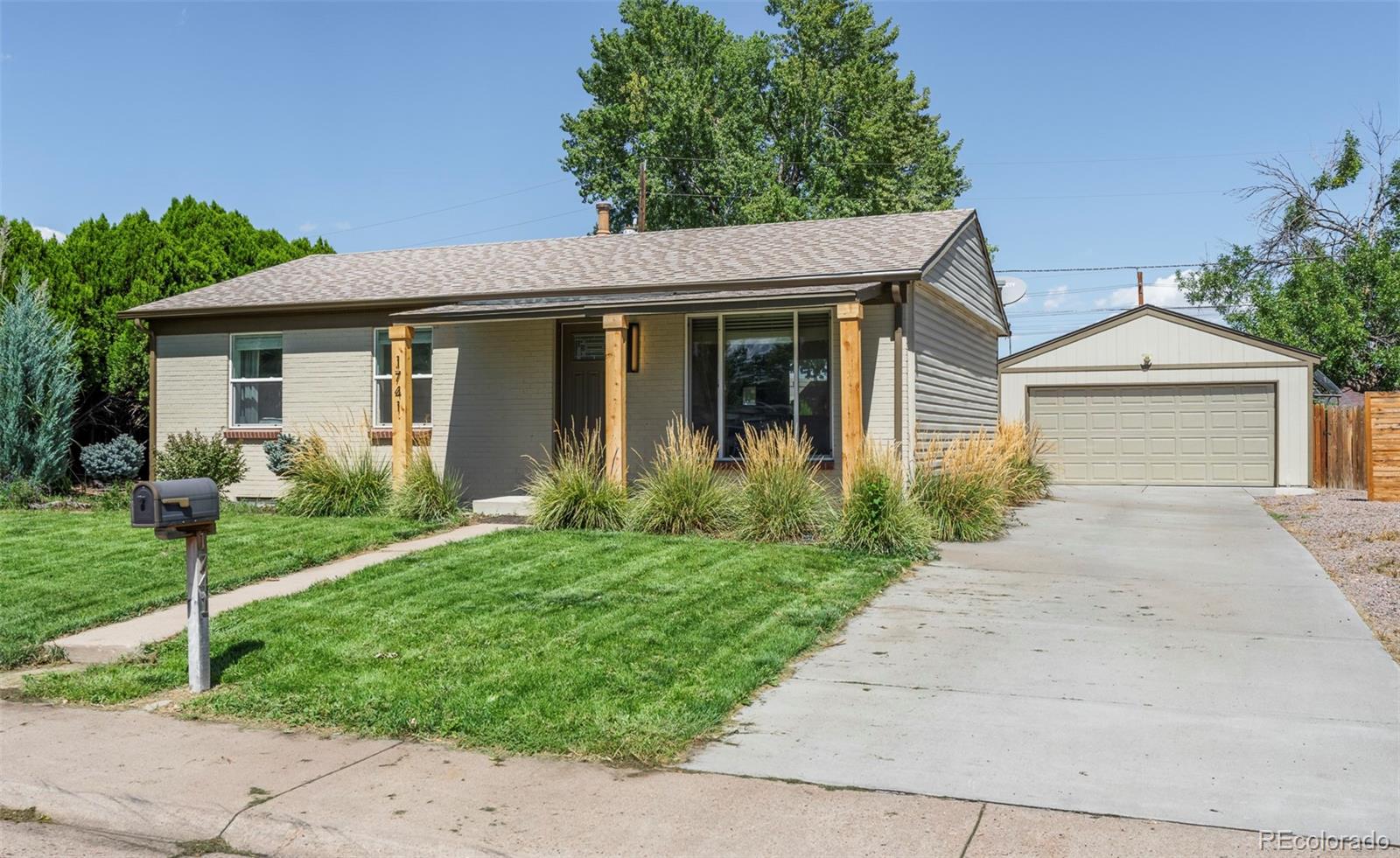 1741 W 55th Place Denver CO 80221 | MLS #7092369 Image 1
