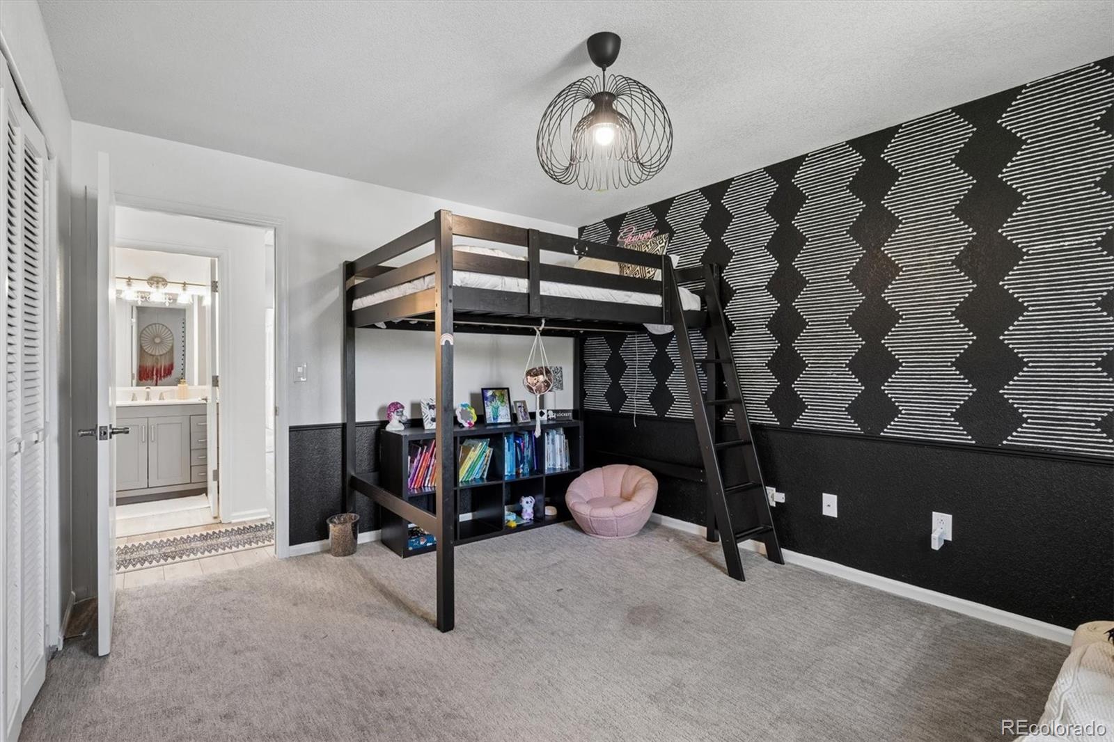 3140 E Phillips Drive Centennial CO 80122 | MLS #7157669 Image 2