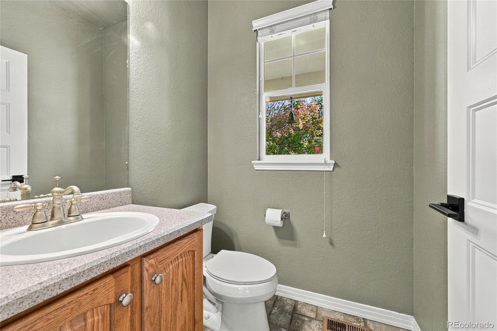 2539 Mckay Landing Parkway Broomfield CO 80023 | MLS #7196588 Image 12
